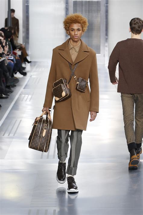 louis vuitton wholesale clothing